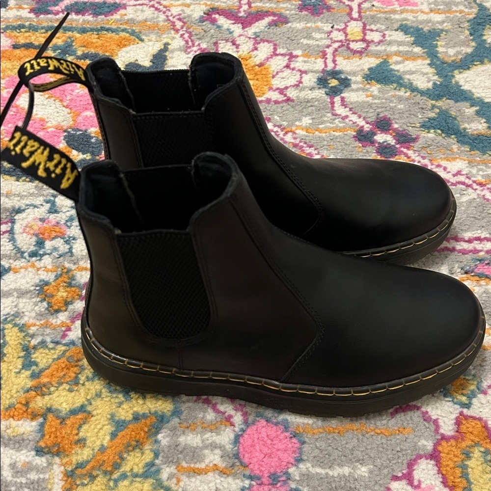 Dr. Martens 2976 Smooth Leather Chelsea Boots In Black Size 7 - Picture 7 of 16